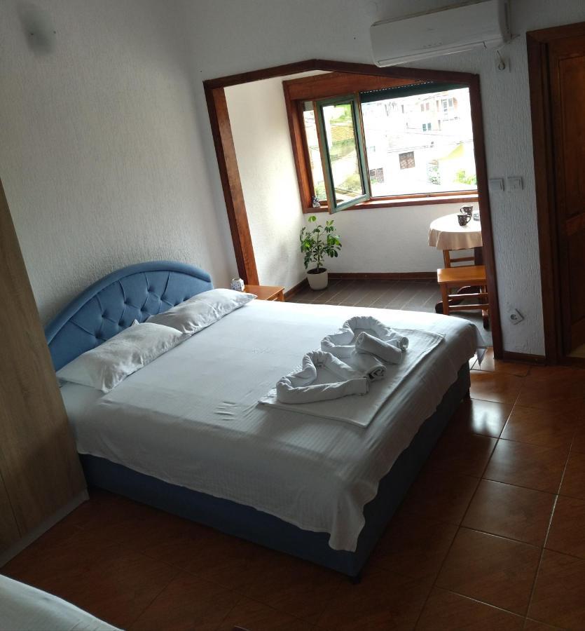 Apartment Klara บาร์ ภายนอก รูปภาพ